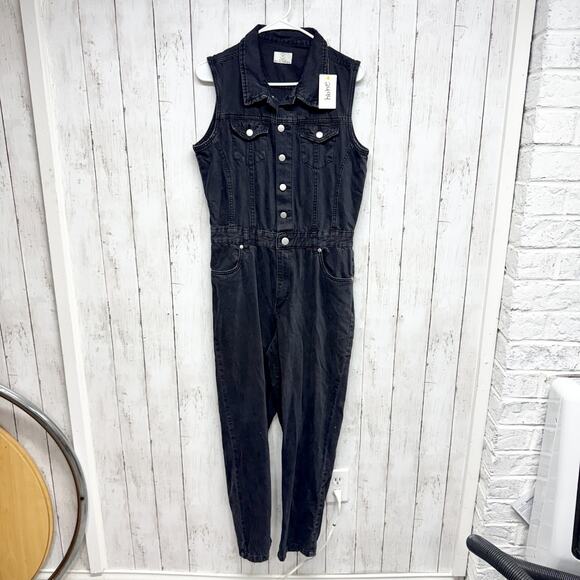 91 Cotton On Jumpsuit Women Size 6 Black Washed Denim Collared Sleeveless Button - Picture 1 of 11